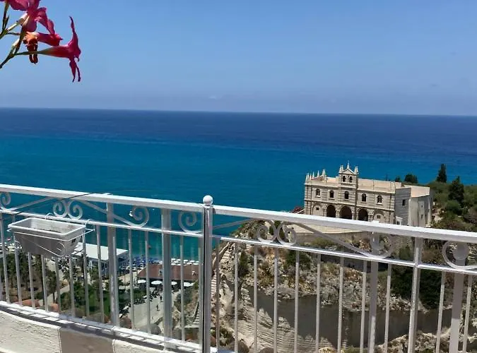 Pensjonat Bluemind Tropea